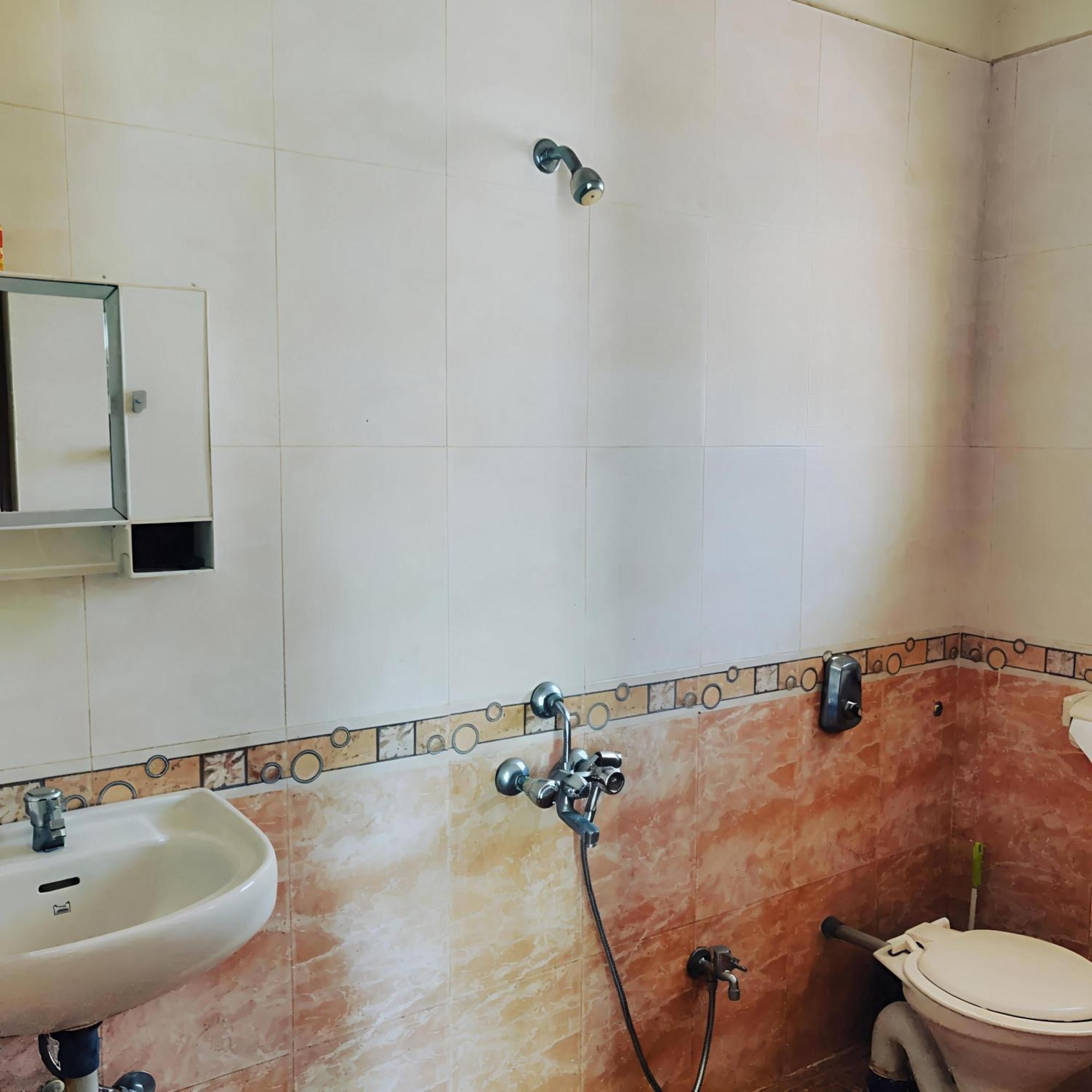Ocean Walk Apartments 2Bhk Calangute Eksteriør billede