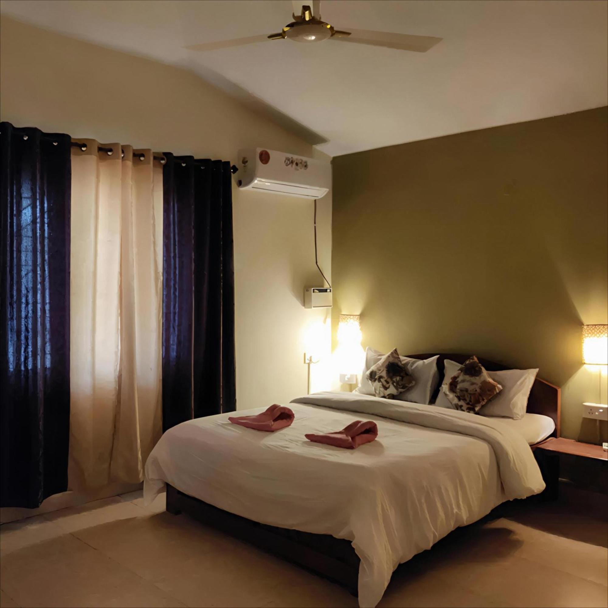Ocean Walk Apartments 2Bhk Calangute Eksteriør billede
